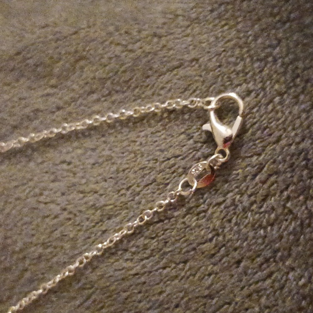 Beautiful! Bella Luce,bezel set,925 Solid,cross W/chain - Picture 5 of 8